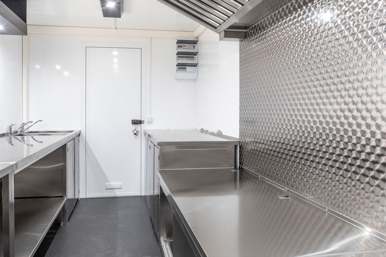 Leasing Opel FOOD TRUCK , IMBISS, Verkaufmobil Opel FOOD TRUCK , IMBISS, Verkaufmobil: afbeelding 21 Leasing Opel FOOD TRUCK , IMBISS, Verkaufmobil Opel FOOD TRUCK , IMBISS, Verkaufmobil: afbeelding 21