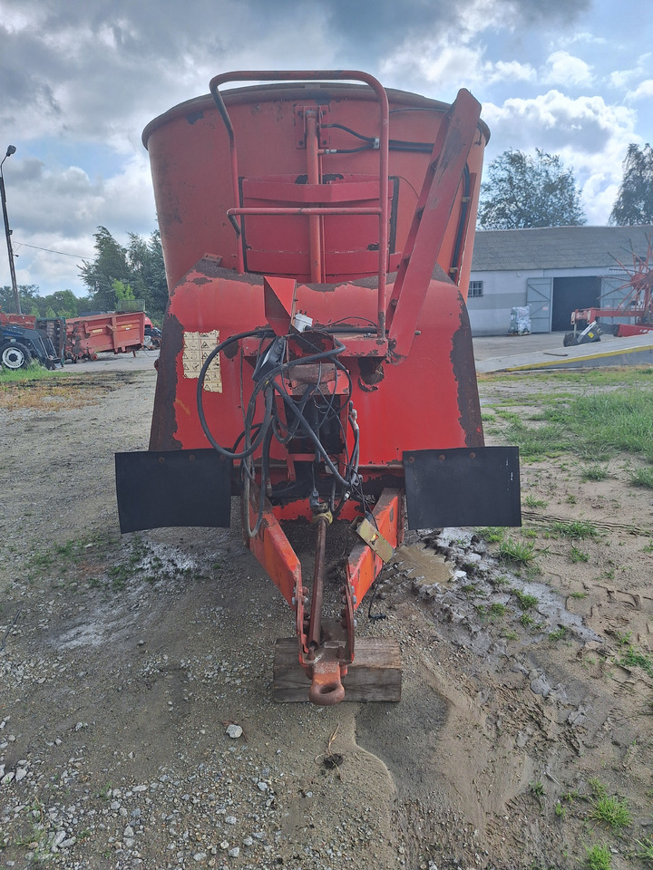 AGRAM BIG-FEED - Voermengwagen: afbeelding 2 AGRAM BIG-FEED - Voermengwagen: afbeelding 2
