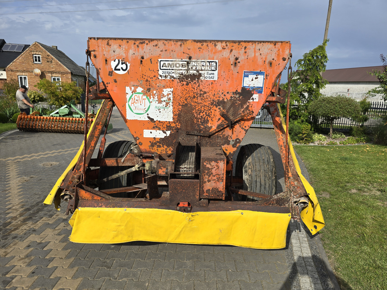 AMOS AGMT 5 ton - Kunstmeststrooier: afbeelding 5 AMOS AGMT 5 ton - Kunstmeststrooier: afbeelding 5