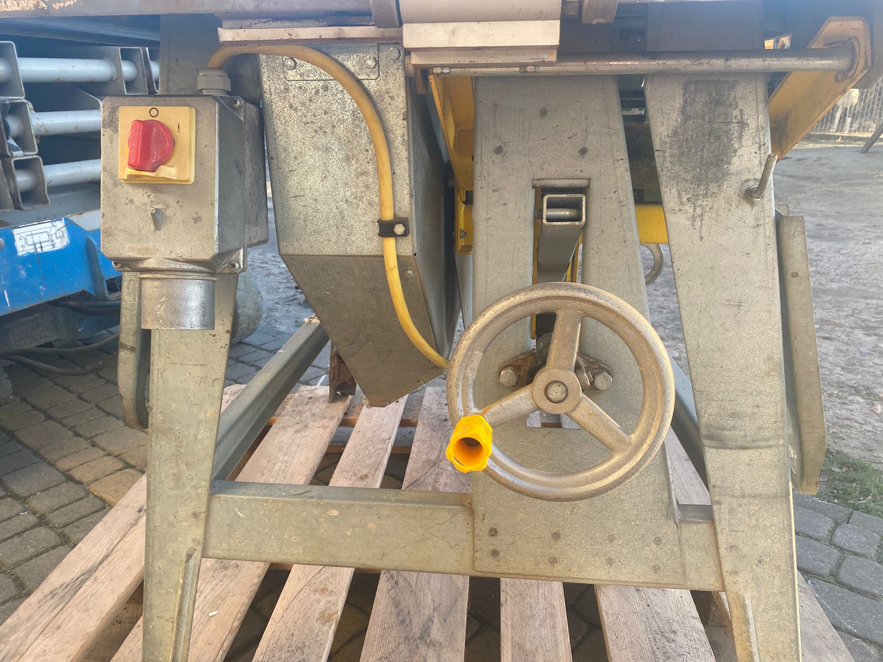 AVOLA ZBV 450 z regulacją cięcia (5,2 kW) - Houtbewerkingsmachine: afbeelding 3 AVOLA ZBV 450 z regulacją cięcia (5,2 kW) - Houtbewerkingsmachine: afbeelding 3