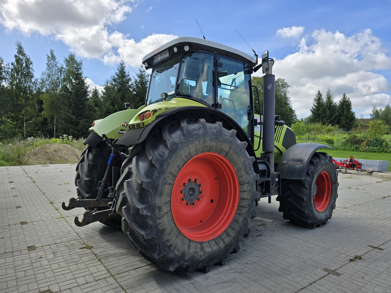 CLAAS AXION 850 - Tractor: afbeelding 4 CLAAS AXION 850 - Tractor: afbeelding 4