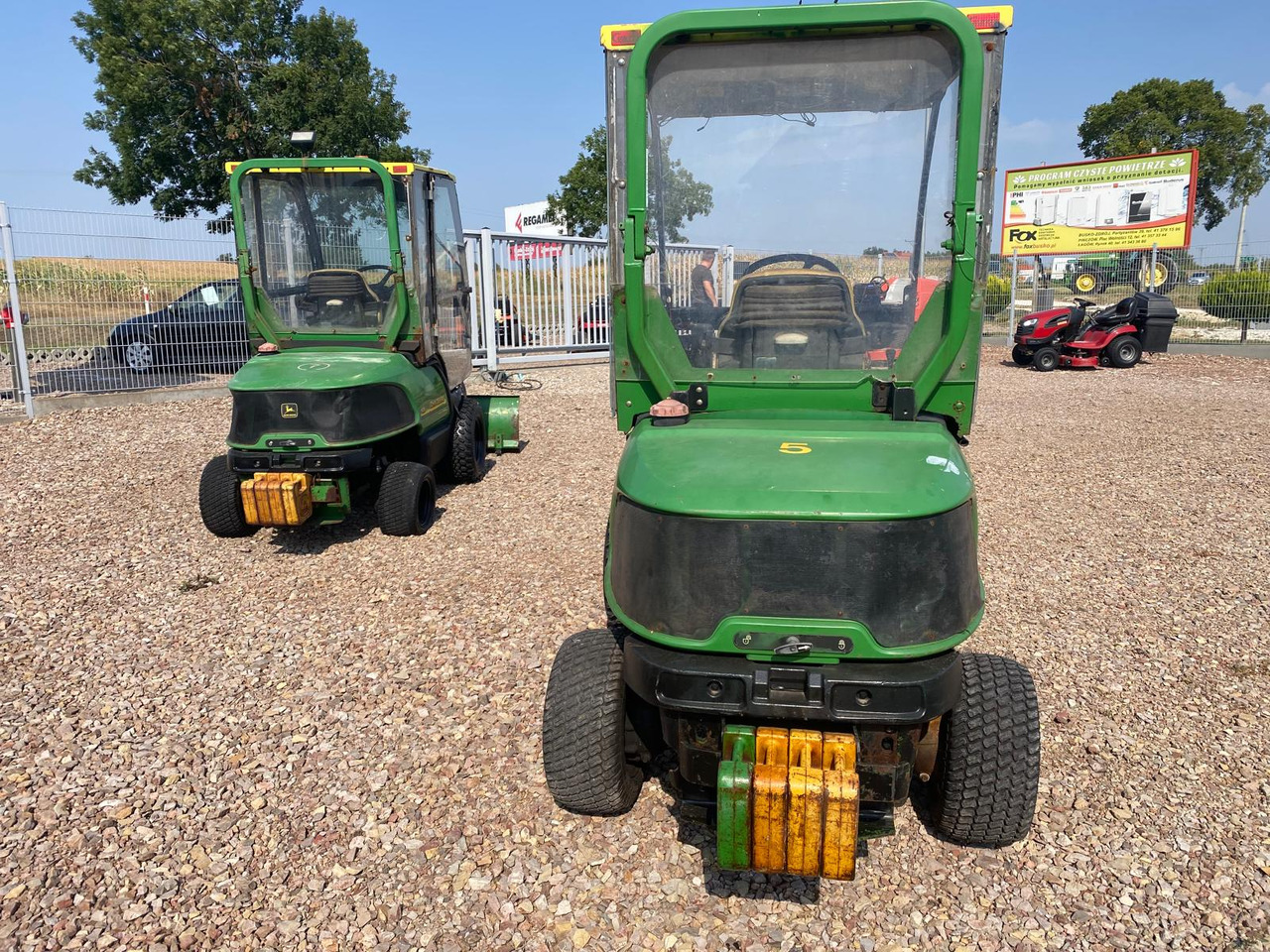 John Deere 1435 4WD Diesel - Gemeentelijke tractor: afbeelding 4 John Deere 1435 4WD Diesel - Gemeentelijke tractor: afbeelding 4