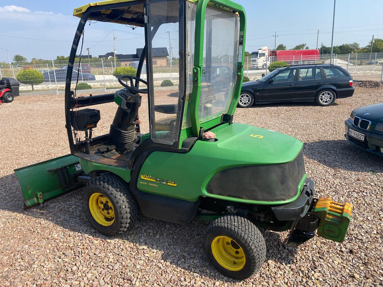John Deere 1435 4WD Diesel - Gemeentelijke tractor: afbeelding 1 John Deere 1435 4WD Diesel - Gemeentelijke tractor: afbeelding 1
