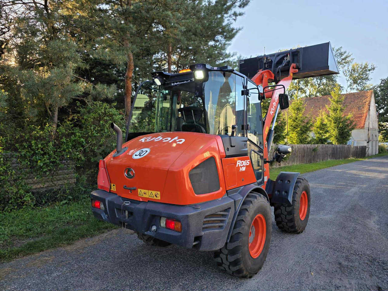 Kubota R065 HW - Wiellader: afbeelding 1 Kubota R065 HW - Wiellader: afbeelding 1