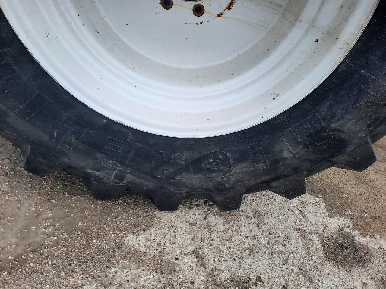 MICHELIN 650/75 R32 - Complete wiel voor Landbouwmachine: afbeelding 3 MICHELIN 650/75 R32 - Complete wiel voor Landbouwmachine: afbeelding 3