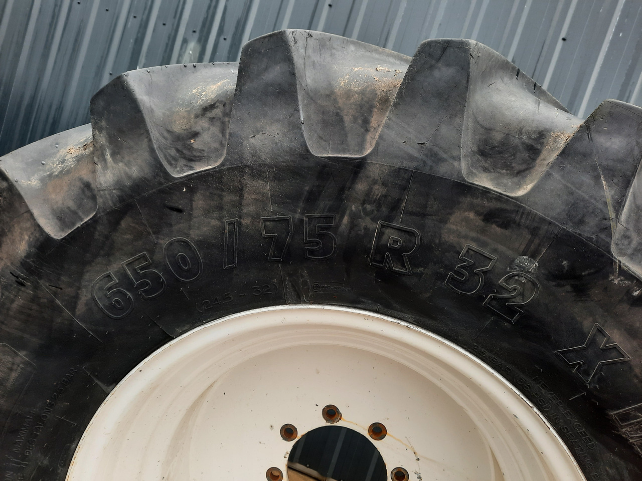 MICHELIN 650/75 R32 - Complete wiel voor Landbouwmachine: afbeelding 4 MICHELIN 650/75 R32 - Complete wiel voor Landbouwmachine: afbeelding 4