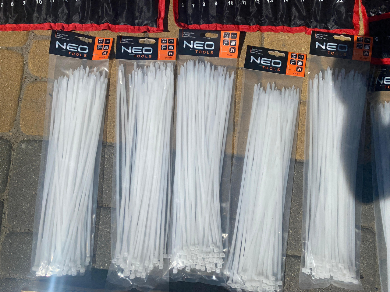 Neo Tools, Qtechnic narzedzia, klucze, opaski, młotek - Werkplaats toebehoor: afbeelding 4 Neo Tools, Qtechnic narzedzia, klucze, opaski, młotek - Werkplaats toebehoor: afbeelding 4