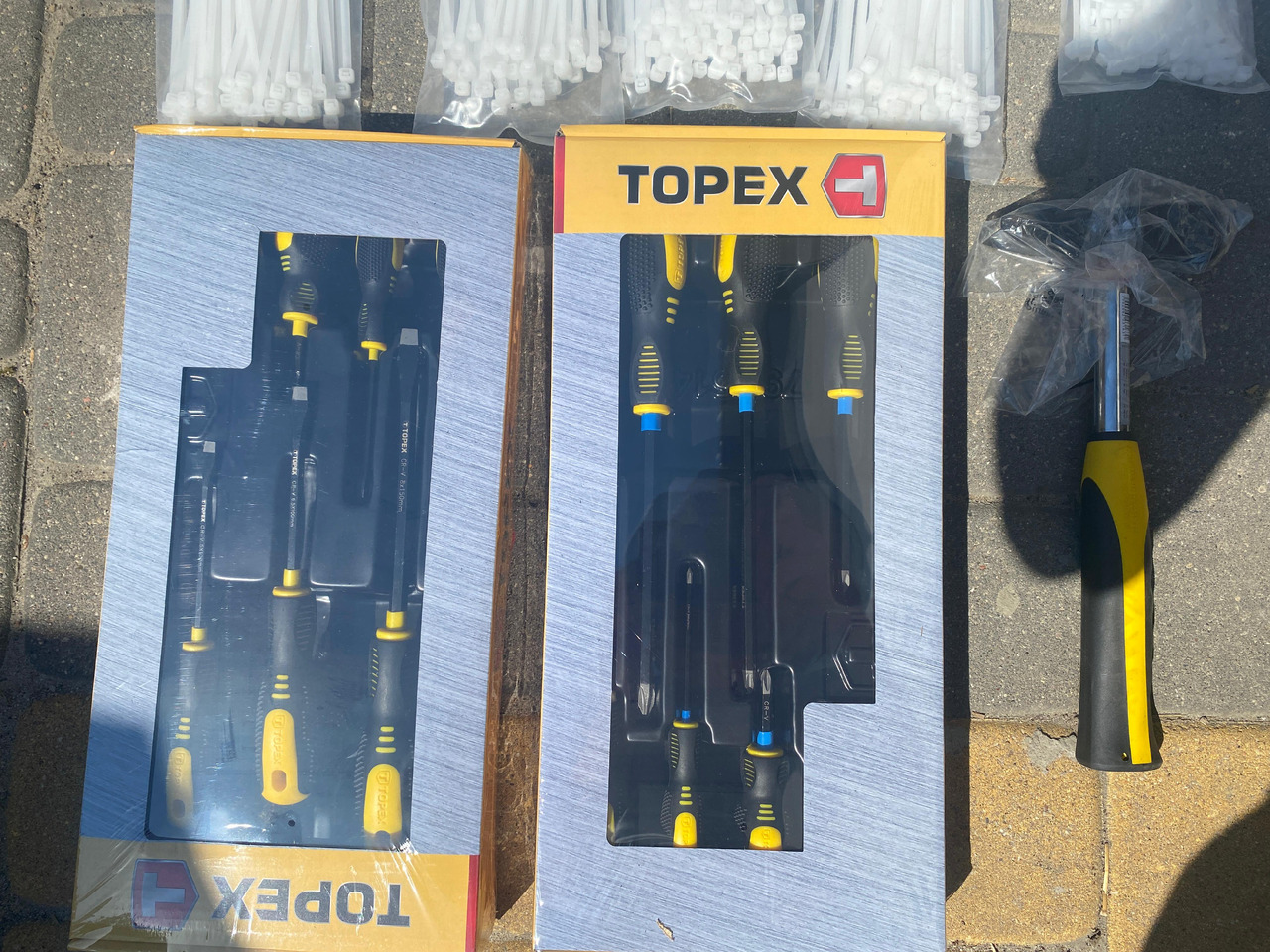 Neo Tools, Qtechnic narzedzia, klucze, opaski, młotek - Werkplaats toebehoor: afbeelding 2 Neo Tools, Qtechnic narzedzia, klucze, opaski, młotek - Werkplaats toebehoor: afbeelding 2