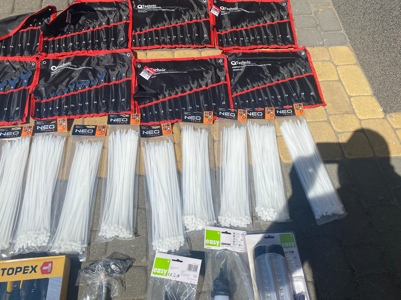 Neo Tools, qtechnic narzedzi, klucze, lampy led - Werkplaats toebehoor: afbeelding 5 Neo Tools, qtechnic narzedzi, klucze, lampy led - Werkplaats toebehoor: afbeelding 5