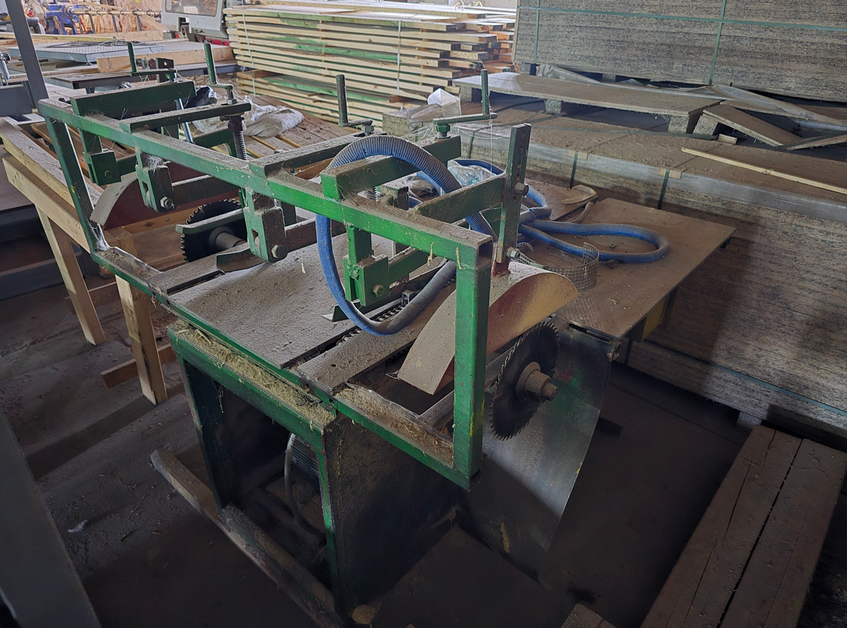 Piła formatowa, dwu-piła - Houtbewerkingsmachine: afbeelding 1 Piła formatowa, dwu-piła - Houtbewerkingsmachine: afbeelding 1