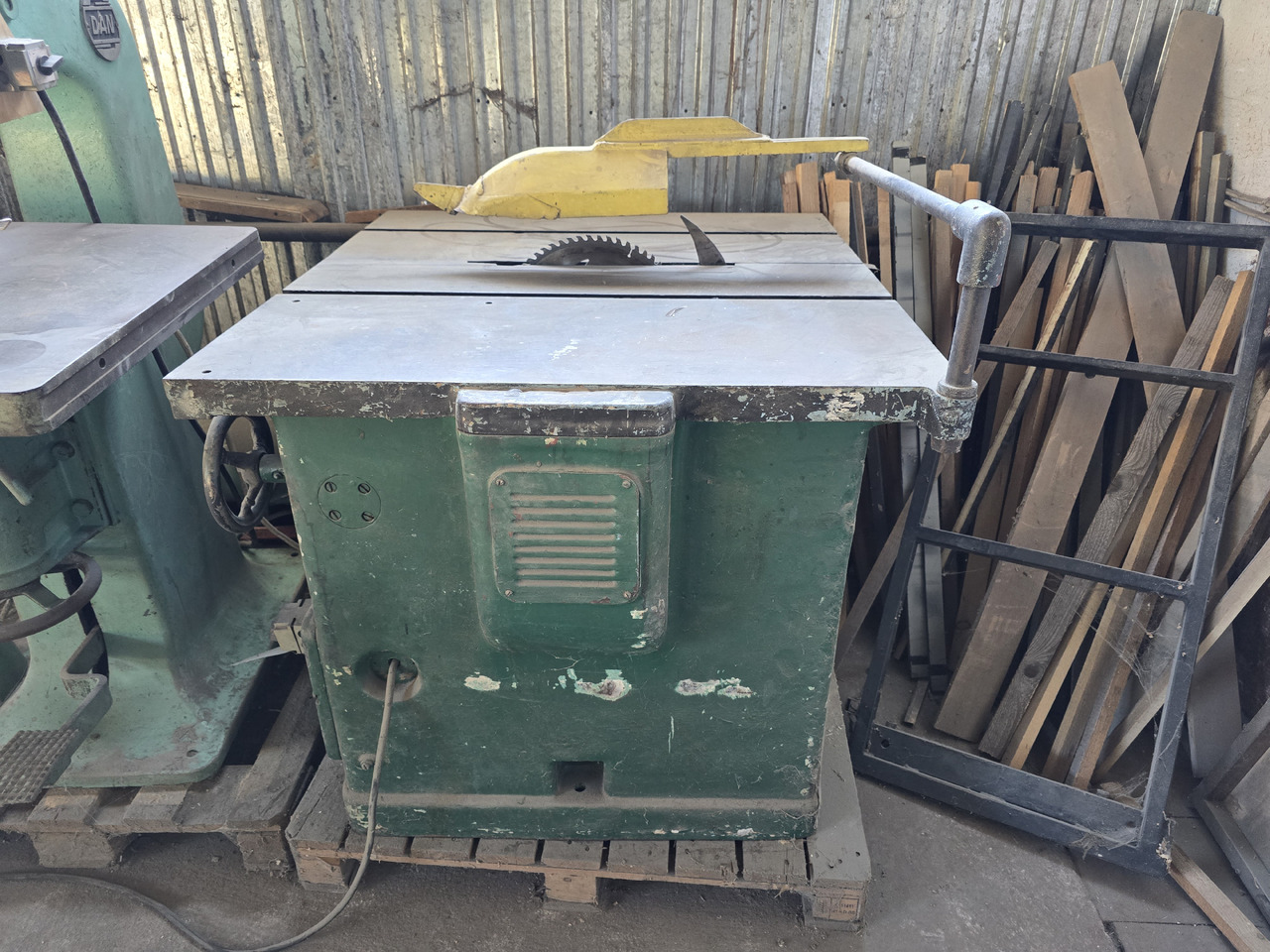 REMA DPTA-40 - Houtbewerkingsmachine: afbeelding 1 REMA DPTA-40 - Houtbewerkingsmachine: afbeelding 1