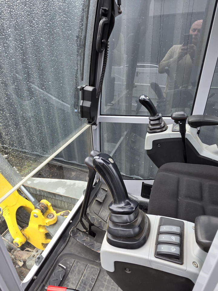 WACKER NEUSON ET16 - Minigraafmachine: afbeelding 4 WACKER NEUSON ET16 - Minigraafmachine: afbeelding 4