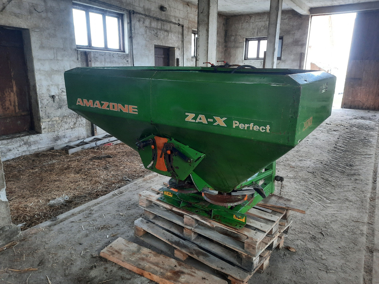 Amazone ZA-X Perfect 1200 - Kunstmeststrooier: afbeelding 1 Amazone ZA-X Perfect 1200 - Kunstmeststrooier: afbeelding 1