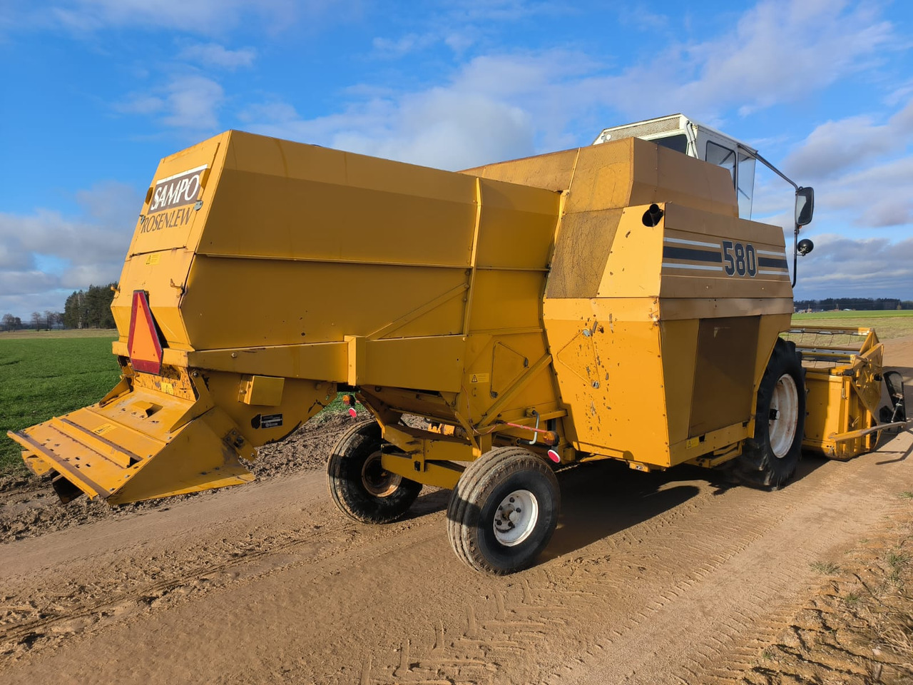 Sampo Rosenlew 580 - Maaidorser: afbeelding 5 Sampo Rosenlew 580 - Maaidorser: afbeelding 5