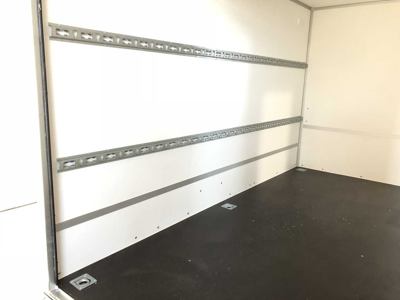 Nieuw Gesloten aanhangwagen BLYSS F1330HD Rampe Tür Kofferanhänger: afbeelding 8