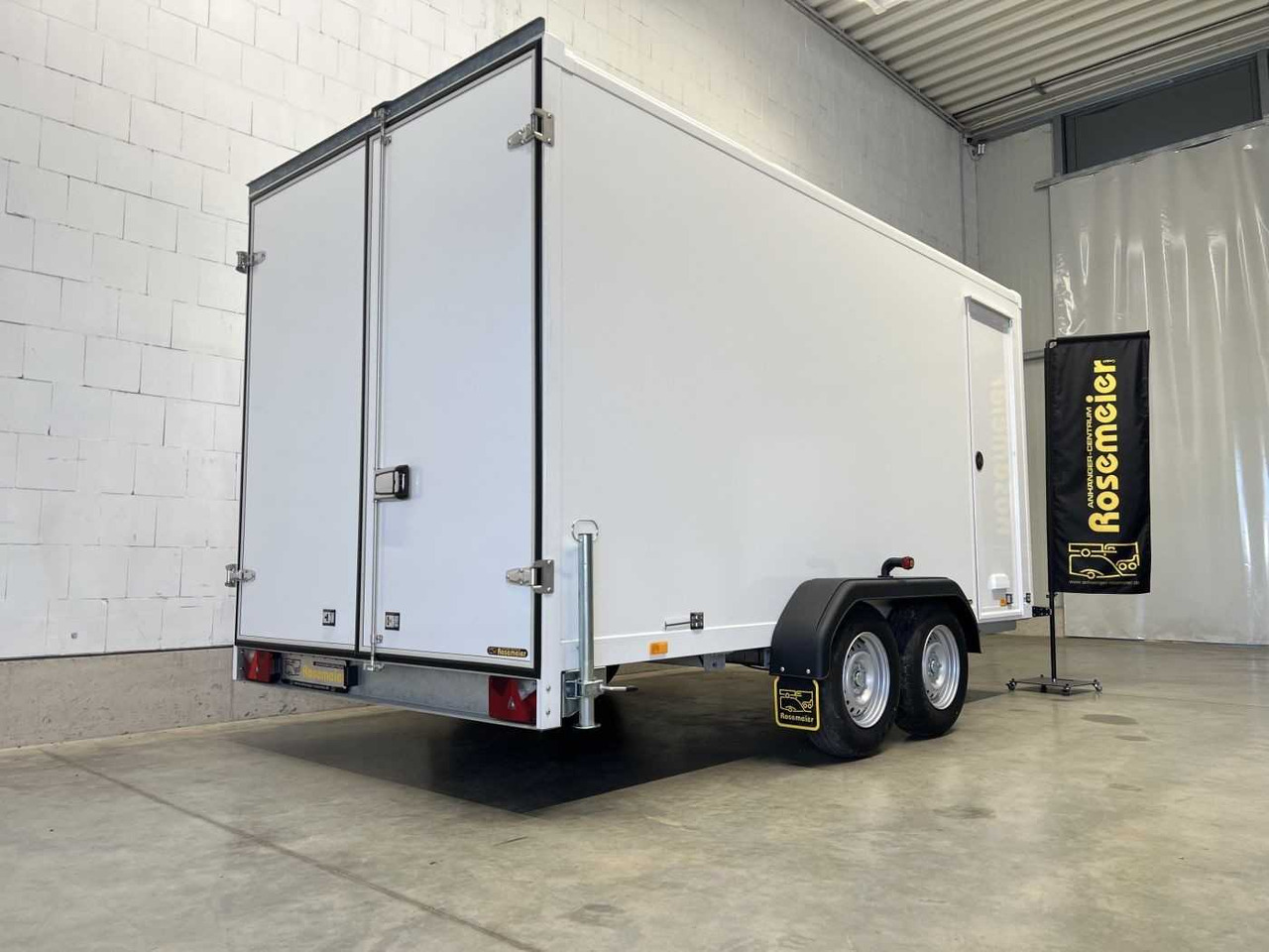 BLYSS FS2740/200HTL Seitentür Kofferanhänger - Gesloten aanhangwagen: afbeelding 5 BLYSS FS2740/200HTL Seitentür Kofferanhänger - Gesloten aanhangwagen: afbeelding 5