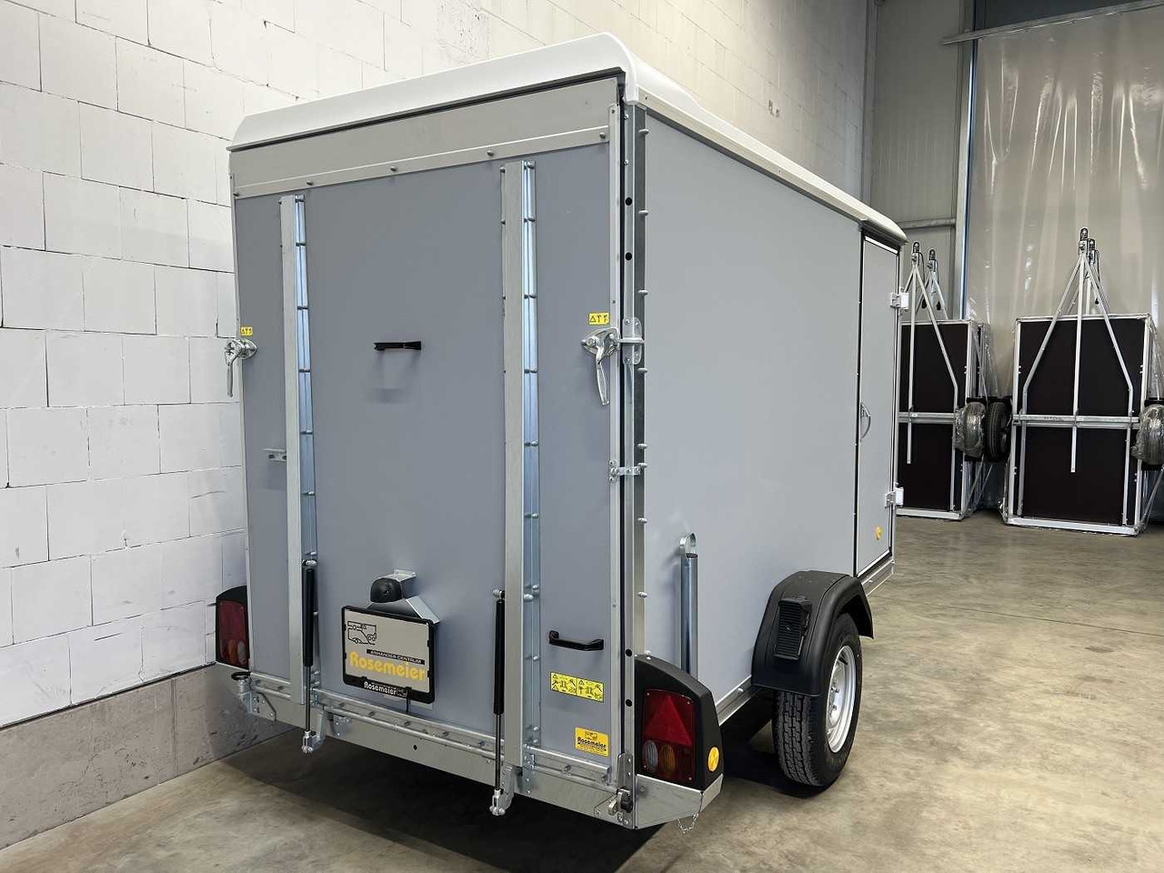 BOECKMANN KT 3015/15 M F Tür TKL Stützen Kofferanhänger - Gesloten aanhangwagen: afbeelding 4 BOECKMANN KT 3015/15 M F Tür TKL Stützen Kofferanhänger - Gesloten aanhangwagen: afbeelding 4