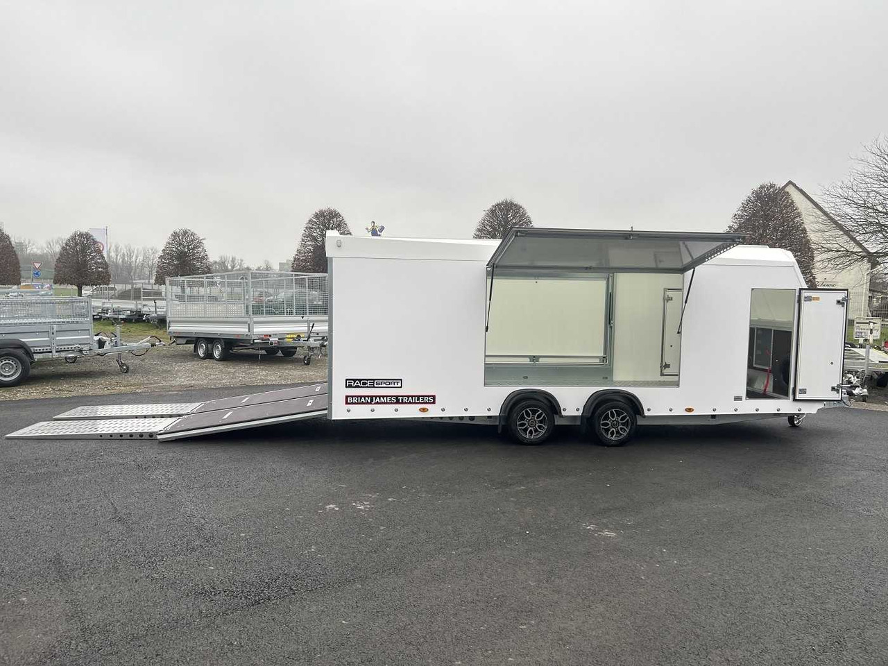 BRIAN_JAMES Race Sport Autotransporter geschlossen - Autotransport aanhangwagen: afbeelding 1 BRIAN_JAMES Race Sport Autotransporter geschlossen - Autotransport aanhangwagen: afbeelding 1