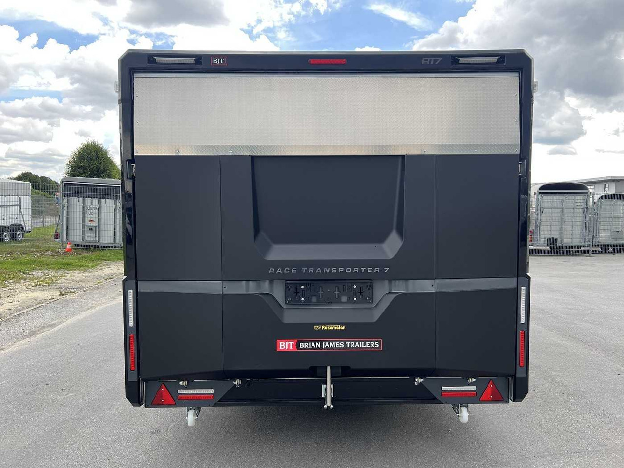 BRIAN_JAMES Race Transporter 7 Autotransporter geschlossen - Autotransport aanhangwagen: afbeelding 4 BRIAN_JAMES Race Transporter 7 Autotransporter geschlossen - Autotransport aanhangwagen: afbeelding 4