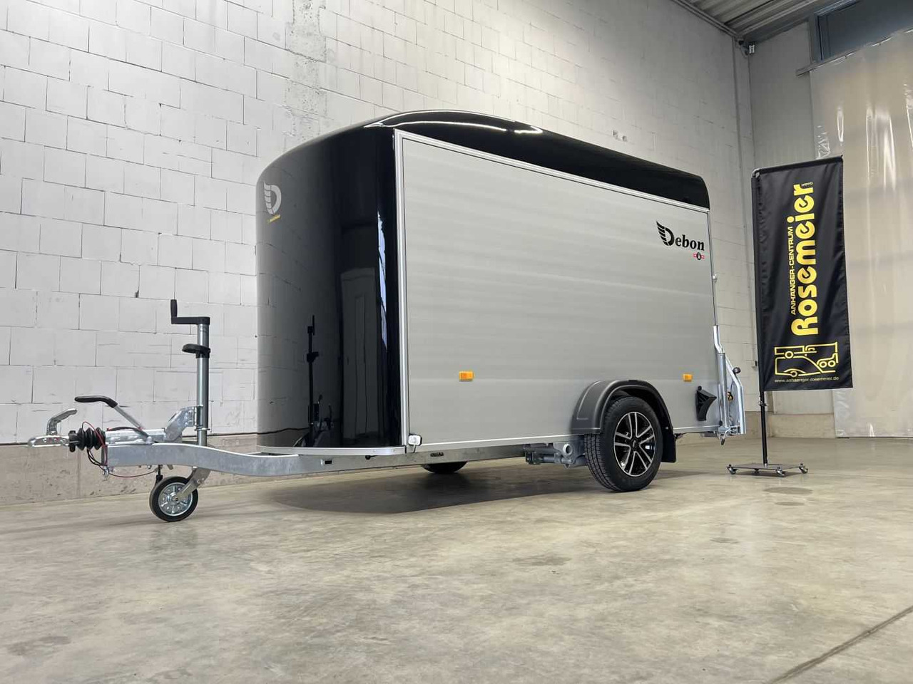 Nieuw Motor aanhanger CHEVAL LIBERTE DEBON C400 Roadster ALF Kofferanhänger: afbeelding 30 Nieuw Motor aanhanger CHEVAL LIBERTE DEBON C400 Roadster ALF Kofferanhänger: afbeelding 30