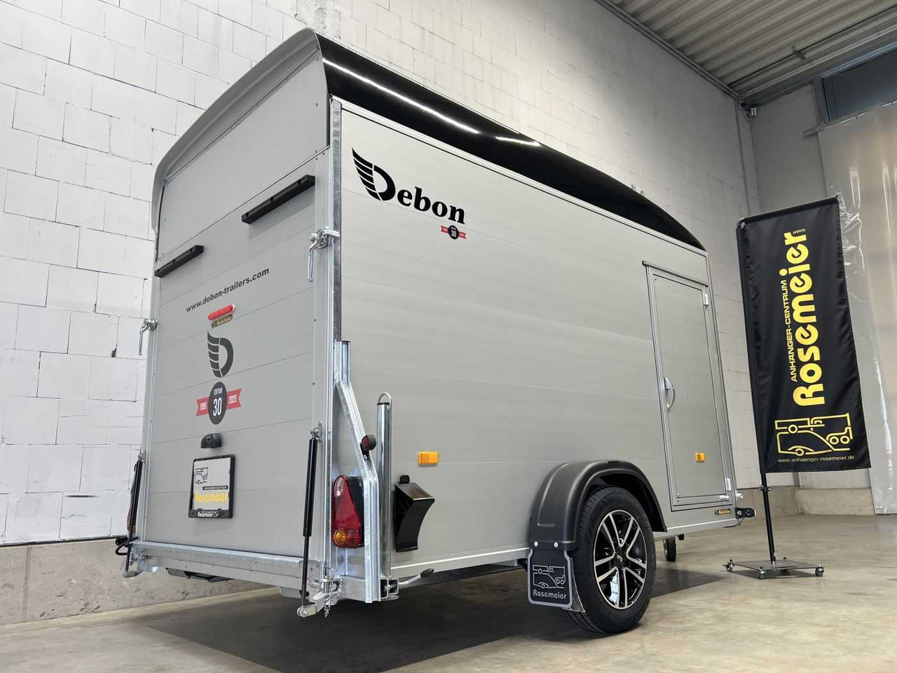 CHEVAL LIBERTE DEBON C400 Roadster ALF Kofferanhänger - Motor aanhanger: afbeelding 5 CHEVAL LIBERTE DEBON C400 Roadster ALF Kofferanhänger - Motor aanhanger: afbeelding 5