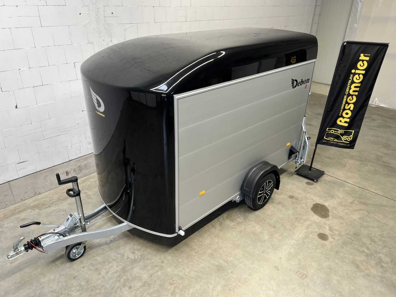 Nieuw Motor aanhanger CHEVAL LIBERTE DEBON C400 Roadster ALF Kofferanhänger: afbeelding 29 Nieuw Motor aanhanger CHEVAL LIBERTE DEBON C400 Roadster ALF Kofferanhänger: afbeelding 29