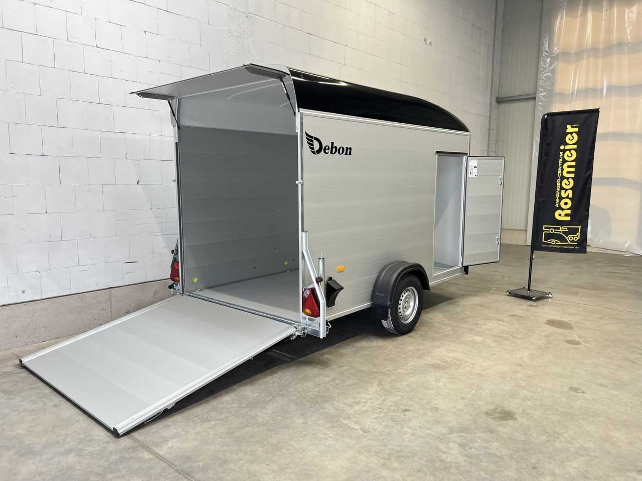 CHEVAL LIBERTE DEBON C400 Roadster Kofferanhänger - Motor aanhanger: afbeelding 2 CHEVAL LIBERTE DEBON C400 Roadster Kofferanhänger - Motor aanhanger: afbeelding 2