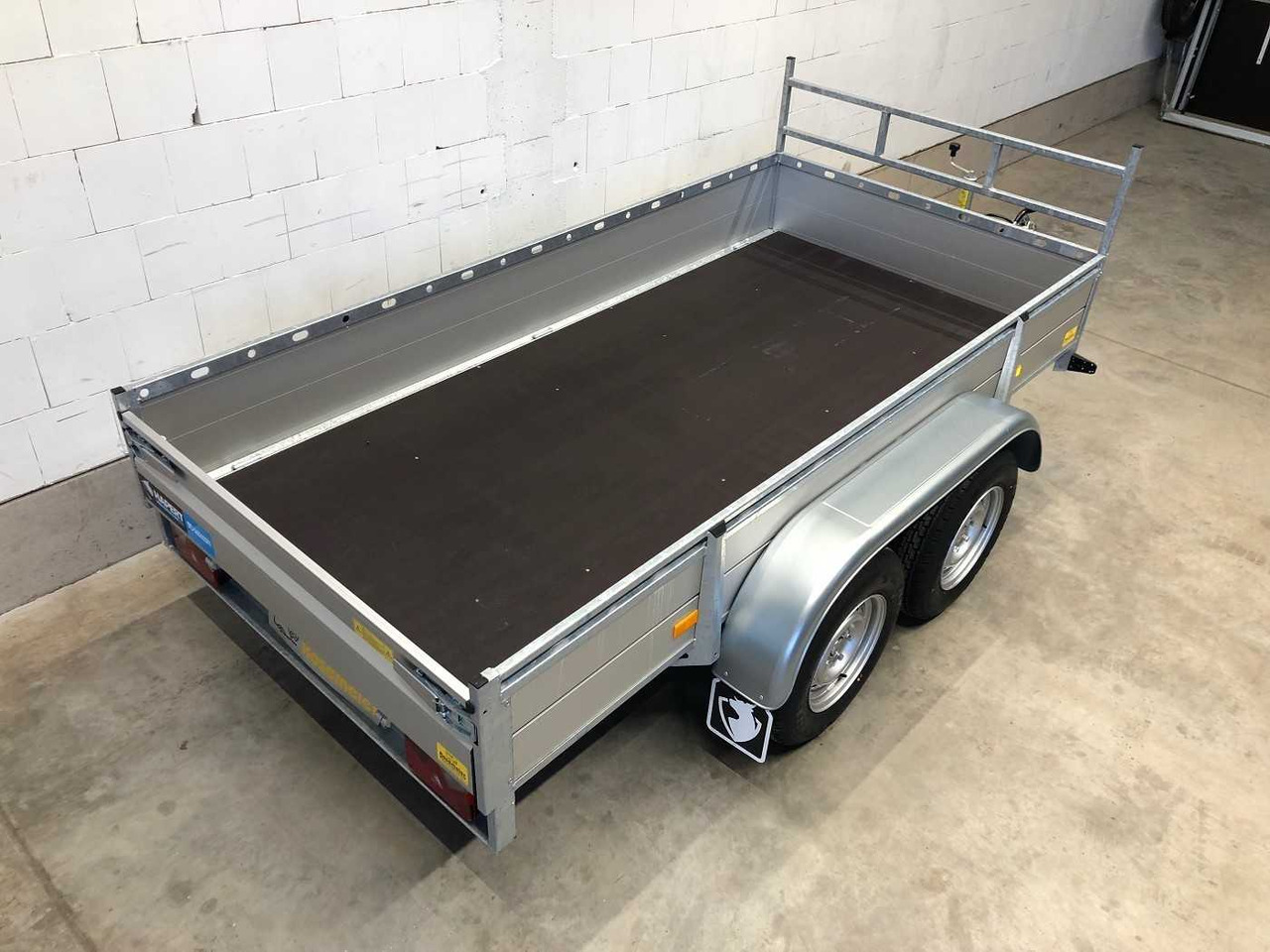 HAPERT Azure L-2 Kastenanhänger gebremst - Aanhangwagen auto: afbeelding 5 HAPERT Azure L-2 Kastenanhänger gebremst - Aanhangwagen auto: afbeelding 5