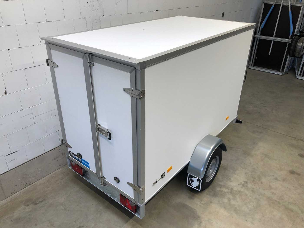 HAPERT Sapphire L-1 Kofferanhänger - Gesloten aanhangwagen: afbeelding 5 HAPERT Sapphire L-1 Kofferanhänger - Gesloten aanhangwagen: afbeelding 5