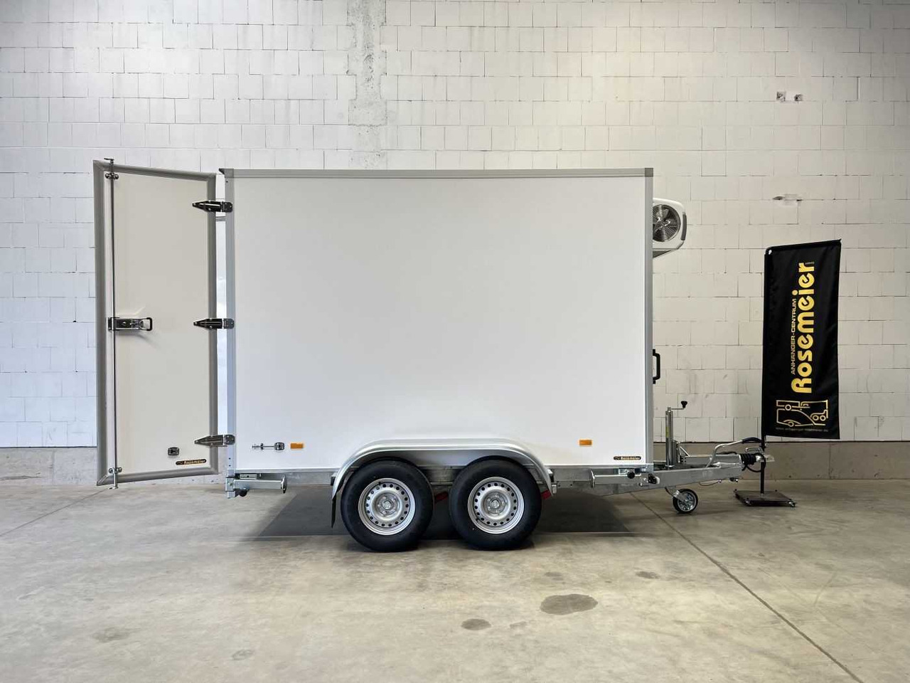 HAPERT Sapphire L-2 Kühlanhänger - Koelwagen aanhangwagen: afbeelding 1 HAPERT Sapphire L-2 Kühlanhänger - Koelwagen aanhangwagen: afbeelding 1