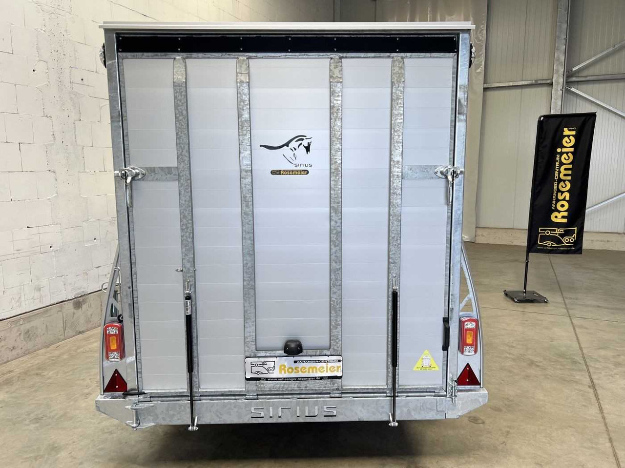 Kargo G150 Kofferanhänger - Gesloten aanhangwagen: afbeelding 3 Kargo G150 Kofferanhänger - Gesloten aanhangwagen: afbeelding 3