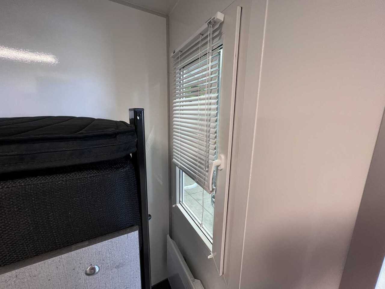 Nieuw Wooncontainer, Aanhangwagen ROSEMEIER EW TA-NO Mannschaftswagen 737 Toilettenanhänger: afbeelding 8