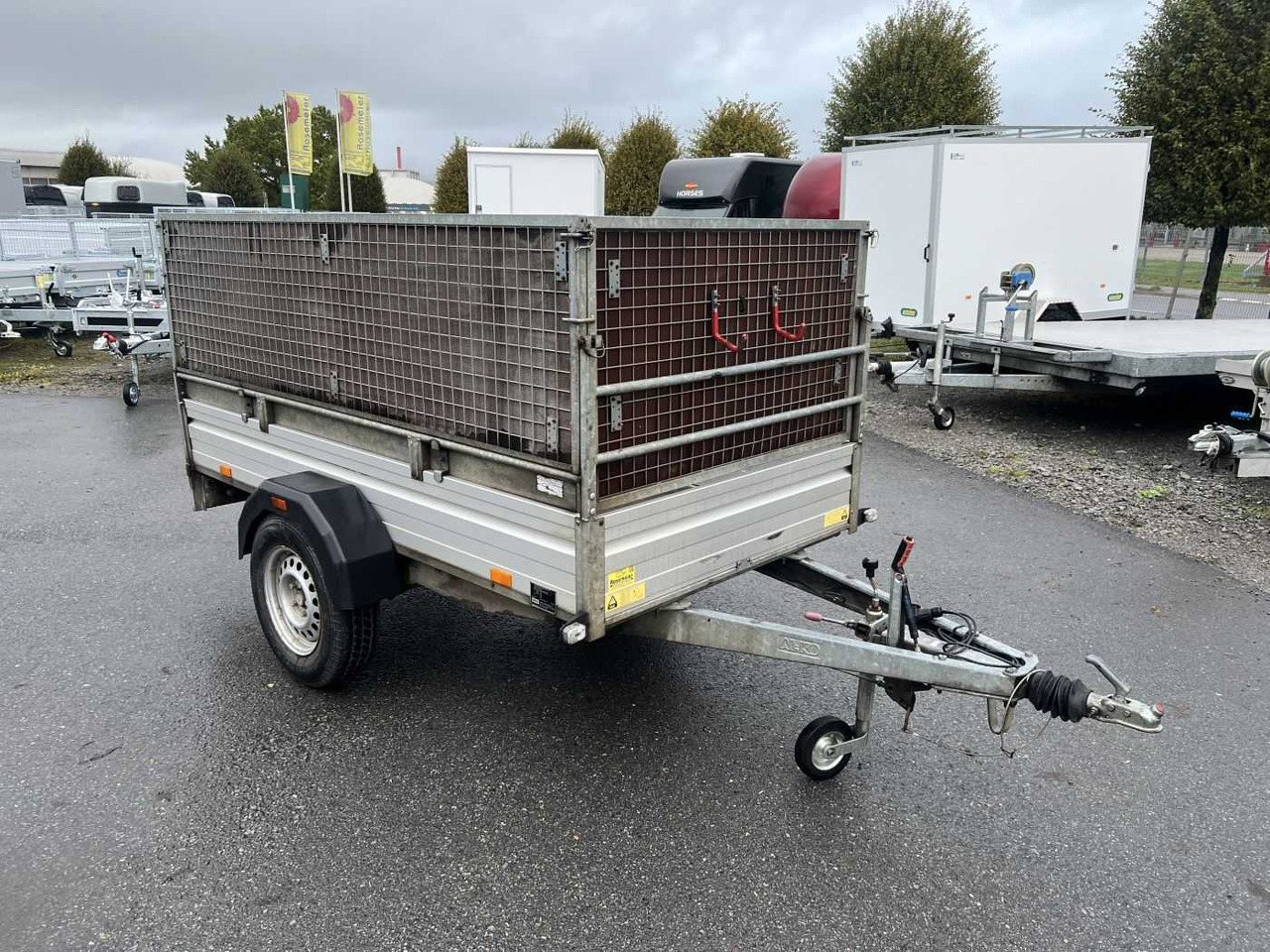 SARIS BMG135V McAlu Compact Gitter Kastenanhänger gebr - Aanhangwagen auto: afbeelding 1 SARIS BMG135V McAlu Compact Gitter Kastenanhänger gebr - Aanhangwagen auto: afbeelding 1