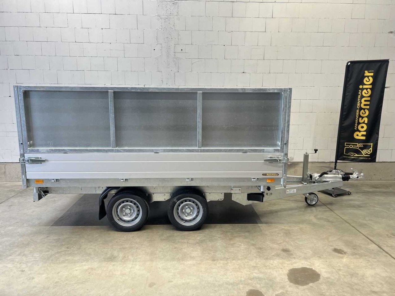 SARIS K3 306 184 3500 2 E BlechAufs Dreiseitenkipper - Kipper aanhangwagen: afbeelding 2 SARIS K3 306 184 3500 2 E BlechAufs Dreiseitenkipper - Kipper aanhangwagen: afbeelding 2