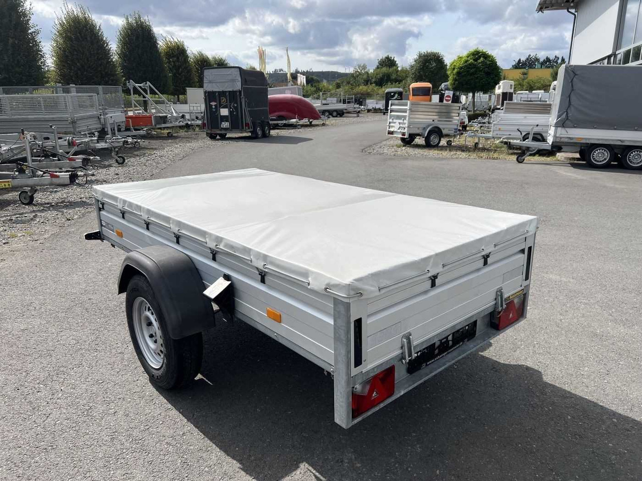 SARIS McAlu Flachplane Kastenanhänger gebremst - Aanhangwagen auto: afbeelding 4 SARIS McAlu Flachplane Kastenanhänger gebremst - Aanhangwagen auto: afbeelding 4