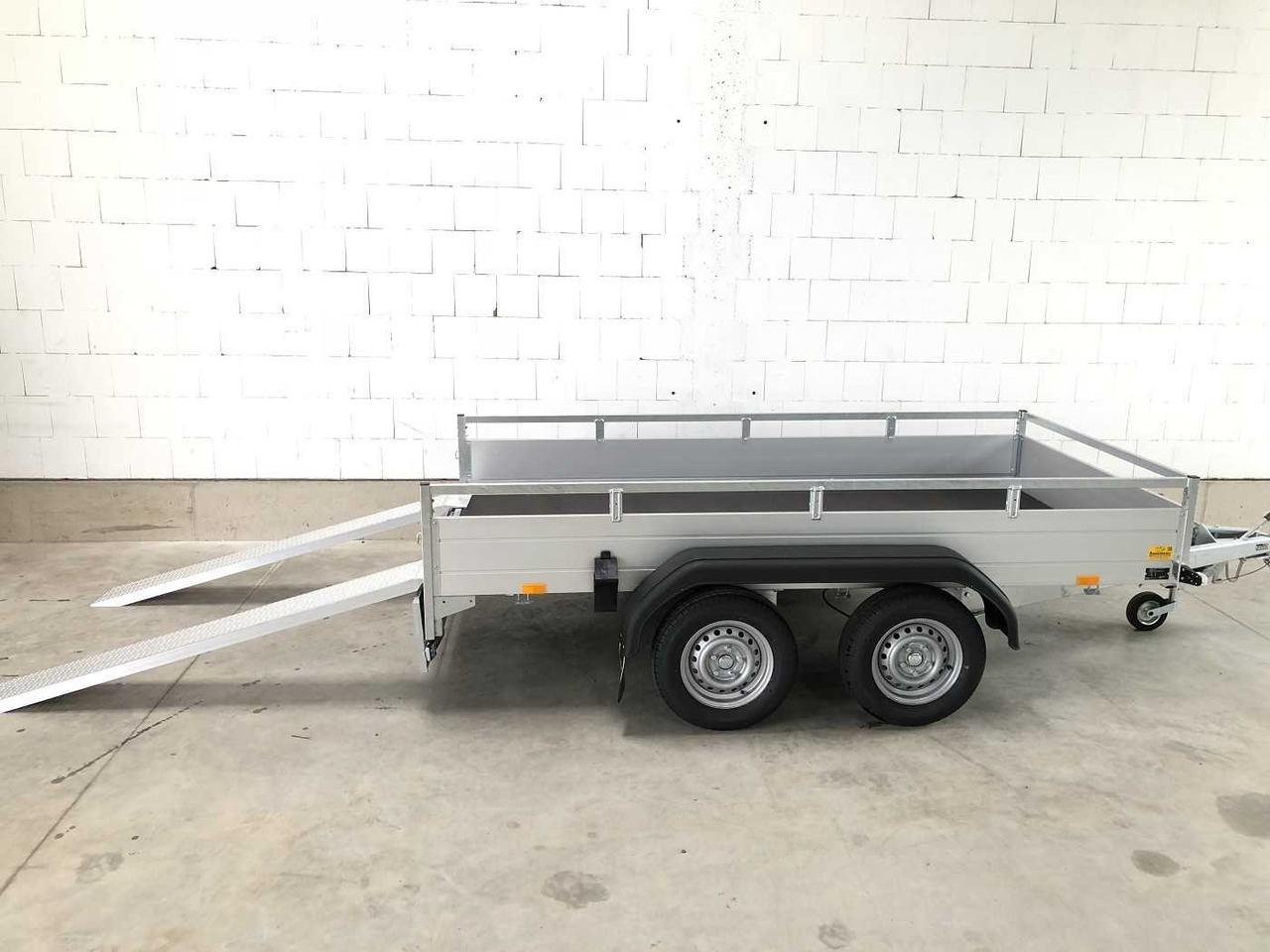 SARIS McAlu Pro 305 153 2000 2 Ramp Kastenanhänger geb - Aanhangwagen auto: afbeelding 1 SARIS McAlu Pro 305 153 2000 2 Ramp Kastenanhänger geb - Aanhangwagen auto: afbeelding 1