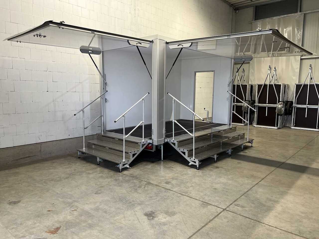 UNSINN PK 3036-10-2040 Promotion 2T Verkaufsanhänger - Verkoopwagen: afbeelding 1 UNSINN PK 3036-10-2040 Promotion 2T Verkaufsanhänger - Verkoopwagen: afbeelding 1