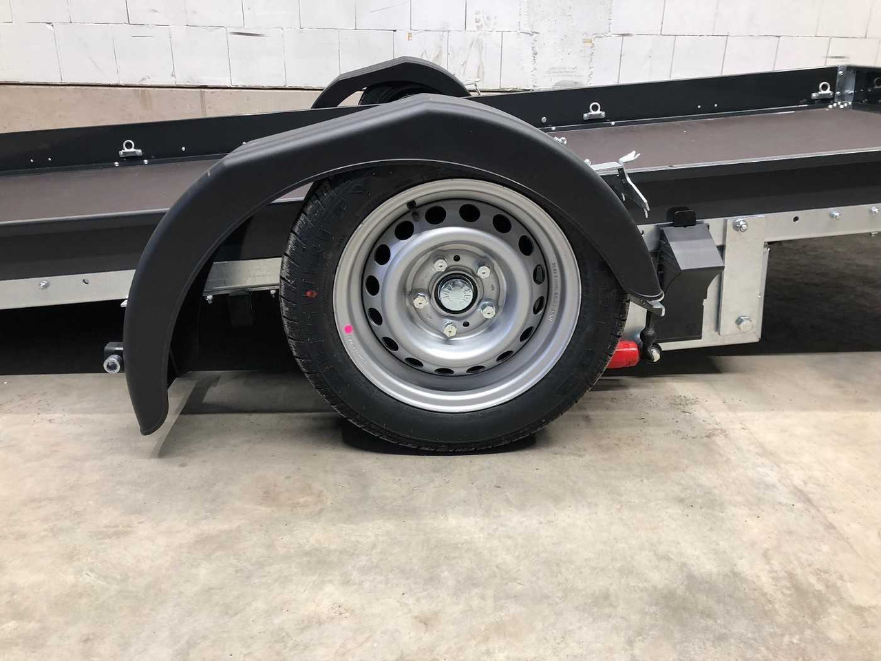 UNSINN UA 3718-18-13 Autotransporter Maschinen - Autotransport aanhangwagen: afbeelding 4 UNSINN UA 3718-18-13 Autotransporter Maschinen - Autotransport aanhangwagen: afbeelding 4