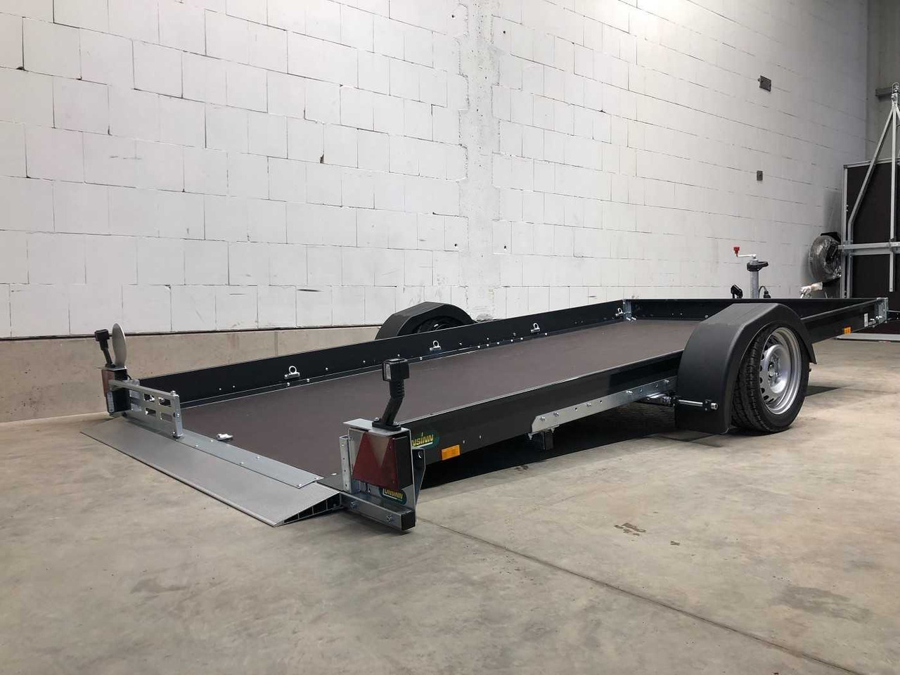 UNSINN UA 3718-18-13 Autotransporter Maschinen - Autotransport aanhangwagen: afbeelding 2 UNSINN UA 3718-18-13 Autotransporter Maschinen - Autotransport aanhangwagen: afbeelding 2