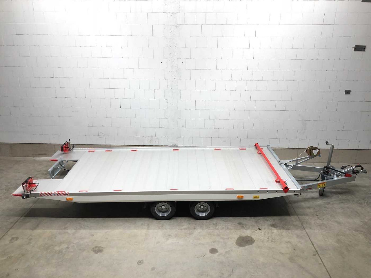 VEZEKO Imola 27.43 Autotransporter - Autotransport aanhangwagen: afbeelding 2 VEZEKO Imola 27.43 Autotransporter - Autotransport aanhangwagen: afbeelding 2