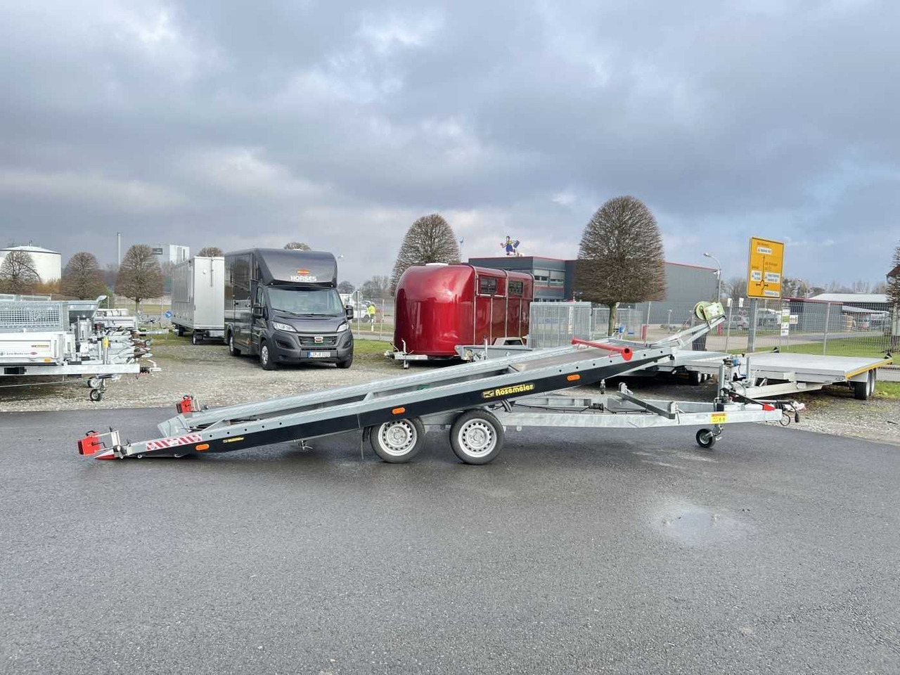 VEZEKO Imola S 35.47 Autotransporter - Autotransport aanhangwagen: afbeelding 1 VEZEKO Imola S 35.47 Autotransporter - Autotransport aanhangwagen: afbeelding 1