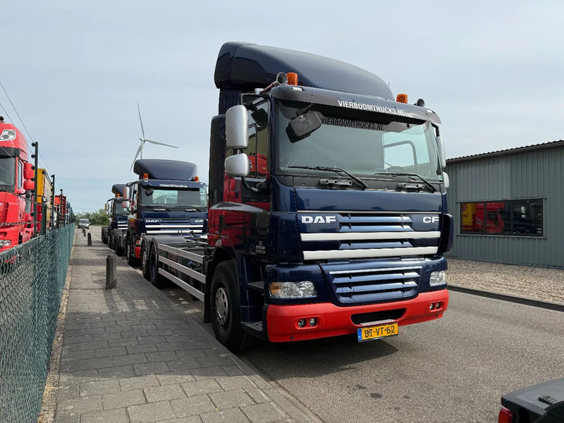 DAF CF 85 CF85-360 6X2 FAN 3 X IN STOCK TOP CONDITION NL TRUCKS - Chassis vrachtwagen: afbeelding 2 DAF CF 85 CF85-360 6X2 FAN 3 X IN STOCK TOP CONDITION NL TRUCKS - Chassis vrachtwagen: afbeelding 2