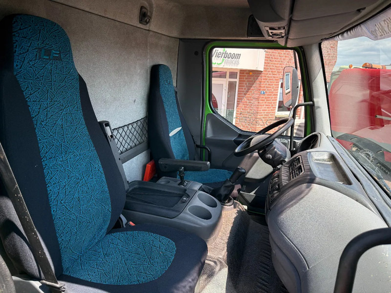 DAF LF 55 LF55-180 Machinetransporter / 6 cilinder / Manual / 7m / low kilometers - Autovrachtwagen vrachtwagen: afbeelding 2 DAF LF 55 LF55-180 Machinetransporter / 6 cilinder / Manual / 7m / low kilometers - Autovrachtwagen vrachtwagen: afbeelding 2