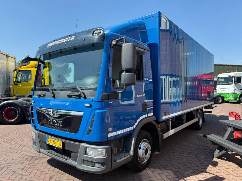 MAN TGL TGL 12.190 BL Koffer mit Ladebordwand Top Zustand !!!!!!!! - Bakwagen: afbeelding 2 MAN TGL TGL 12.190 BL Koffer mit Ladebordwand Top Zustand !!!!!!!! - Bakwagen: afbeelding 2