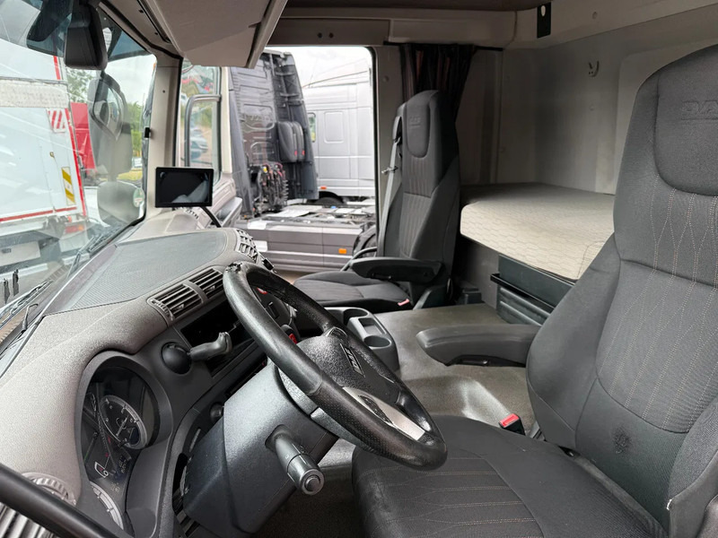 DAF CF 410 CF410 4X2 Spacecab - Distributie trekker - Mileuzone - Dealer onderhouden - apk 6-2026 - Trekker: afbeelding 5 DAF CF 410 CF410 4X2 Spacecab - Distributie trekker - Mileuzone - Dealer onderhouden - apk 6-2026 - Trekker: afbeelding 5