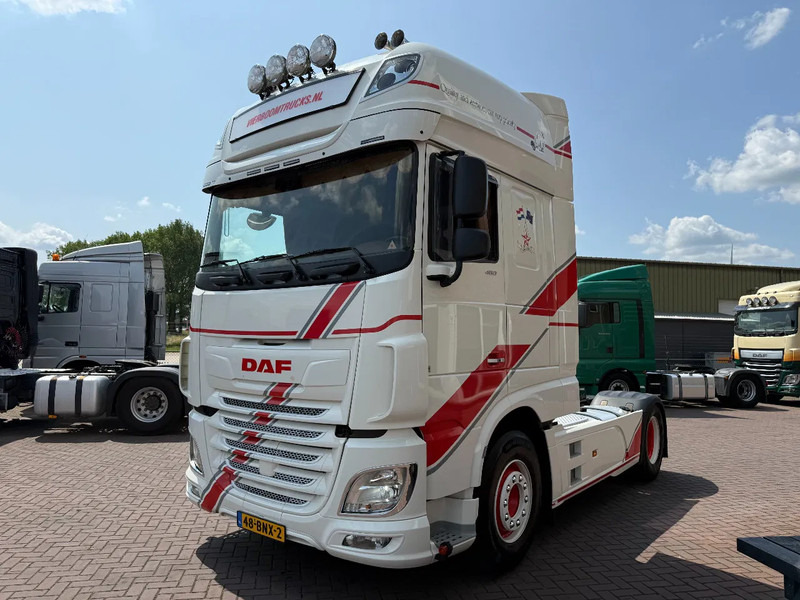 DAF XF 480 XF480 SSC 4X2 / EURO6 D / RETARDER / SPECIAL INTERIOR / NEW CONDITION / FULL AIR / NL TRUCK - Trekker: afbeelding 2 DAF XF 480 XF480 SSC 4X2 / EURO6 D / RETARDER / SPECIAL INTERIOR / NEW CONDITION / FULL AIR / NL TRUCK - Trekker: afbeelding 2