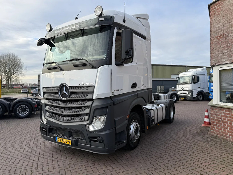Mercedes-Benz Actros Actros 1842LS 4X2 / engine and gearbox 100% good - Trekker: afbeelding 2 Mercedes-Benz Actros Actros 1842LS 4X2 / engine and gearbox 100% good - Trekker: afbeelding 2