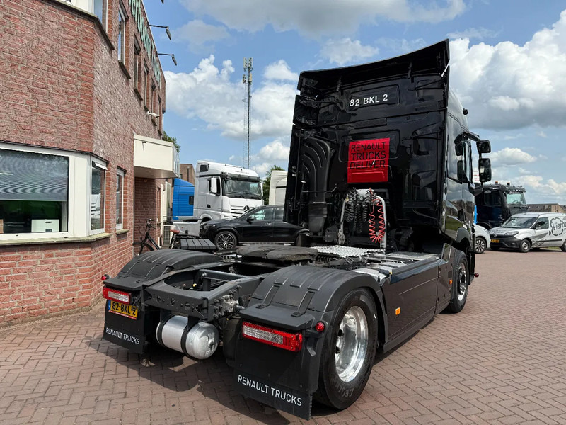 Renault T T460 4X2 "Black Beauty" full options only 463.268KM Holland Truck !!!!!! - Trekker: afbeelding 4 Renault T T460 4X2 "Black Beauty" full options only 463.268KM Holland Truck !!!!!! - Trekker: afbeelding 4