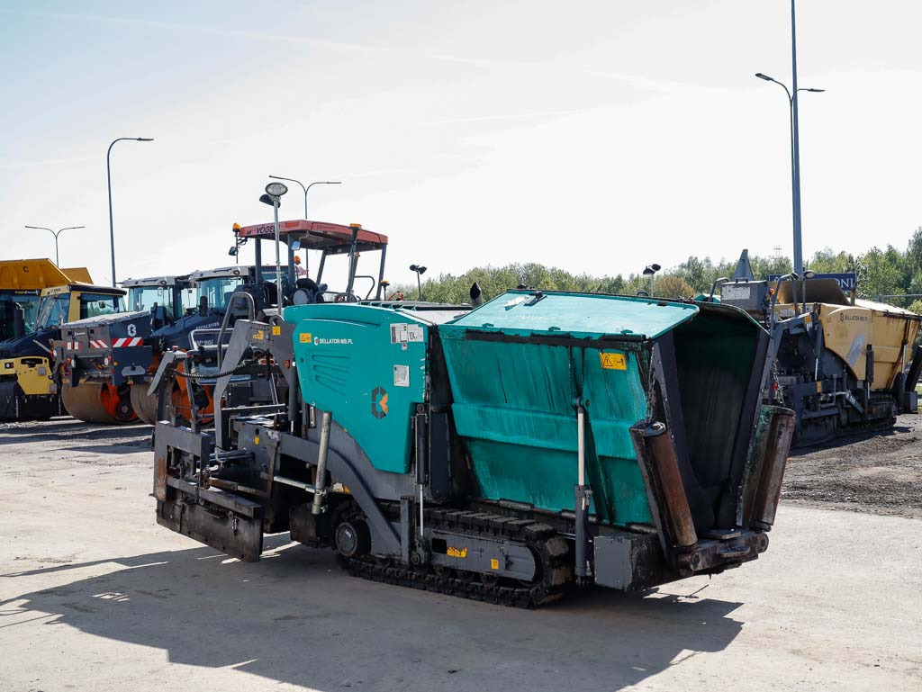VÖGELE SUPER 800-3i - Asfaltafwerkmachine: afbeelding 4 VÖGELE SUPER 800-3i - Asfaltafwerkmachine: afbeelding 4