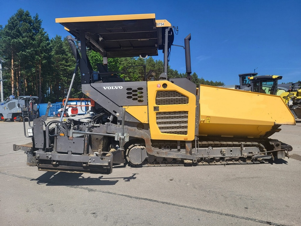 VOLVO ABG P7820C - Asfaltafwerkmachine: afbeelding 1 VOLVO ABG P7820C - Asfaltafwerkmachine: afbeelding 1